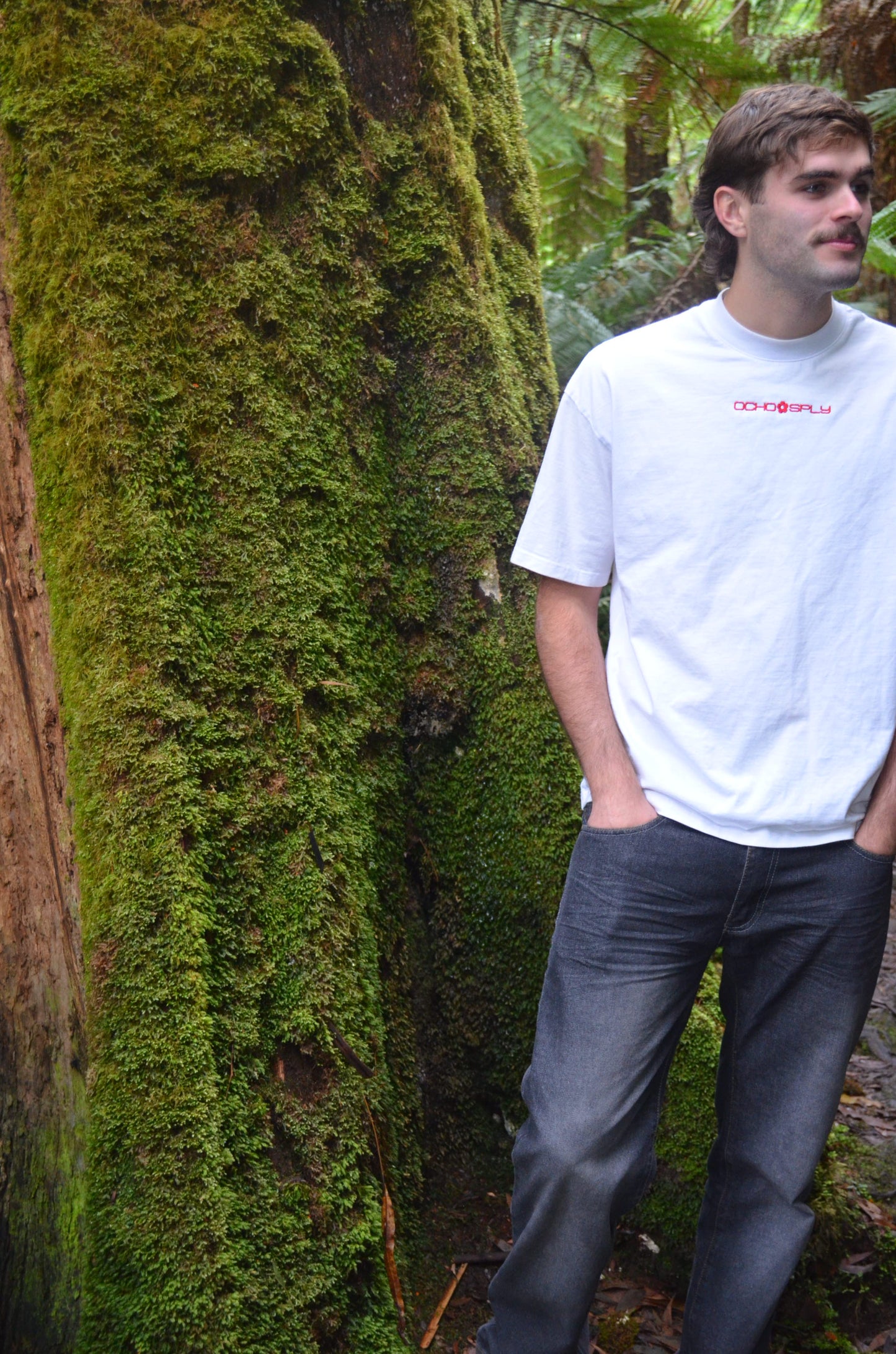 HEAVYWEIGHT CLASSIC TEE